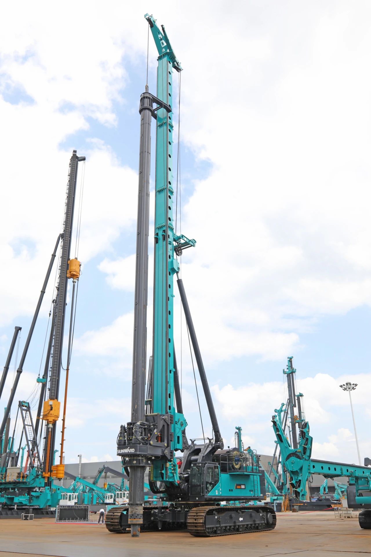  "Record breaking king" will go out again! Successful delivery of Shanhe Intelligent SWDM800 rotary drilling rig